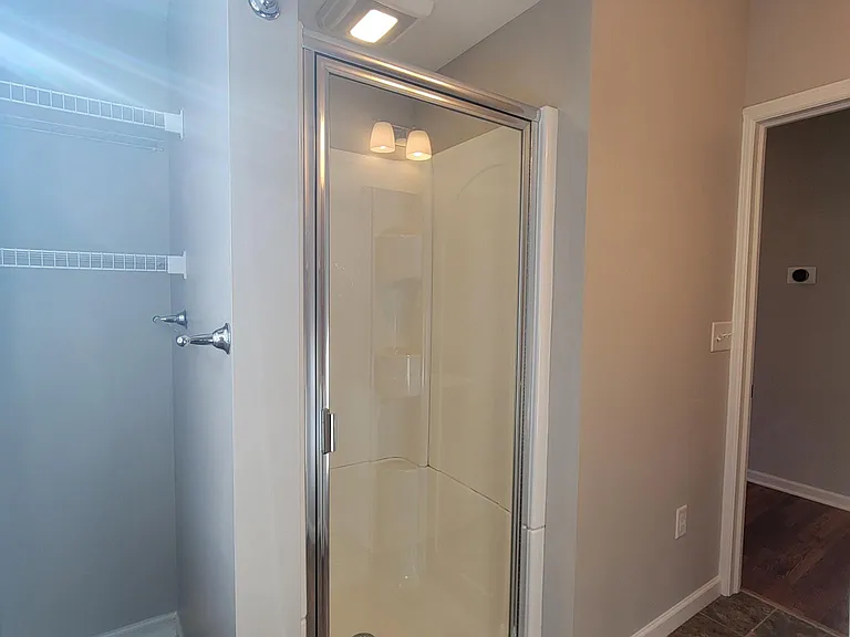 113 Grayling Ave #2 — Photo 21