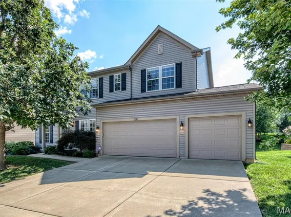 1290 Shorewinds Trl, Saint Charles, MO 63303