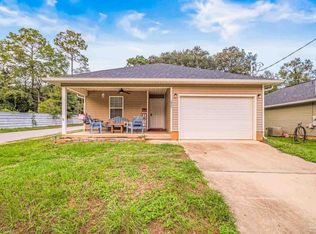 1827 Gainer Ave, Baker, FL 32531