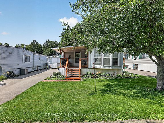 2nd image of 59 N 5th Ave #595487