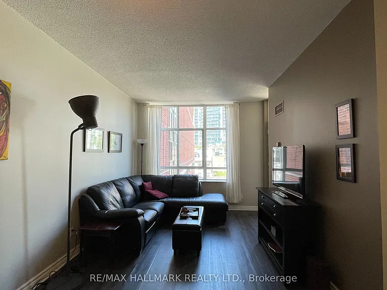 39 Jarvis St #601 — Photo 5