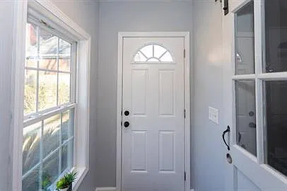2 bed, 1.0 bath, 1000 sqft, $1,450 — Photo 2