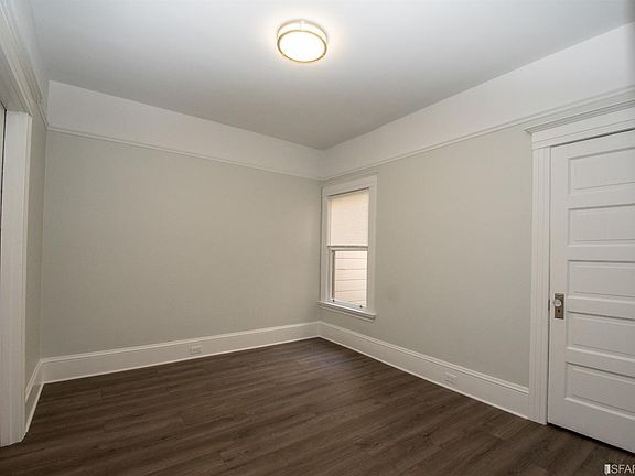 5th image of 58 Elgin Park
