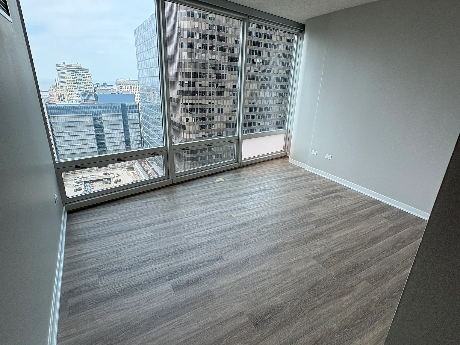 2 bed, 1278 sqft, $3,850 — Photo 4
