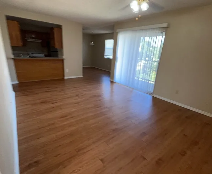 125 NE Johnson Ave #30 — Photo 4