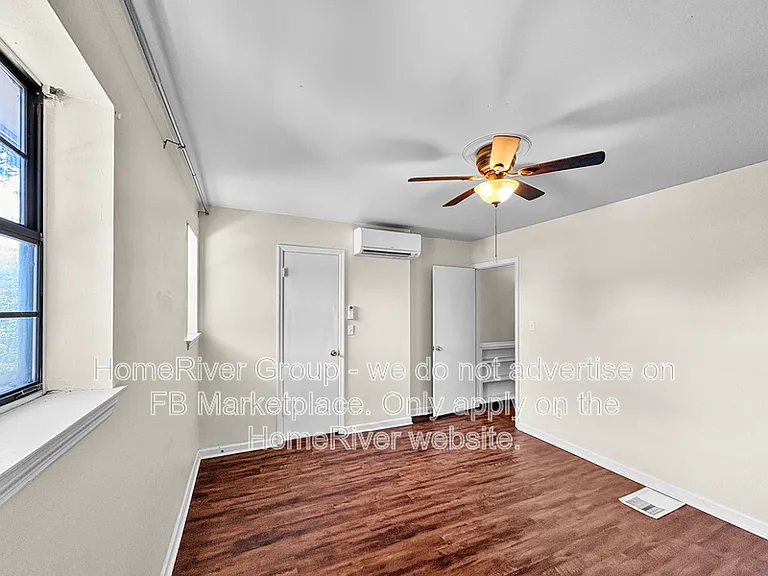819 Asterwood Dr #B — Photo 8