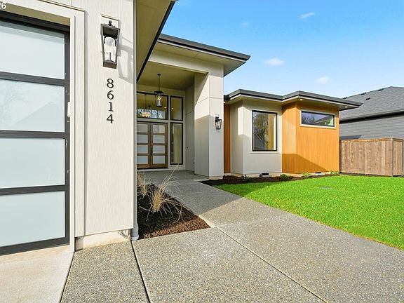 2nd image of 8614 NE 183rd Pl