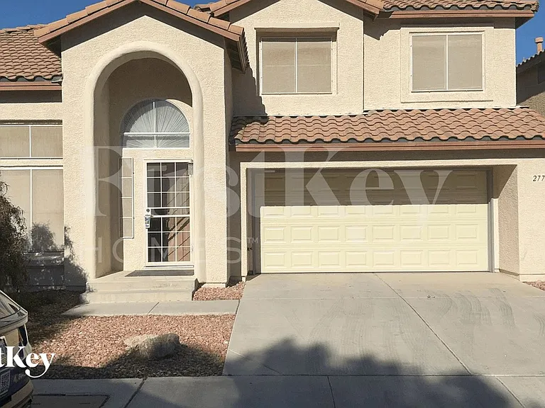 277 Fairbrook Dr — Photo 1