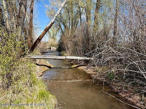 5th image of Bittercreek Rd