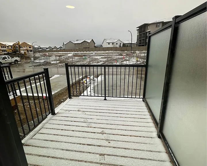 25 Secord Blvd NW — Photo 12
