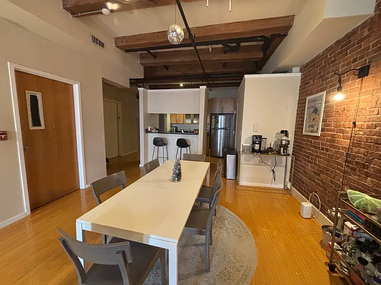 254 Friend St #4 — Photo 7
