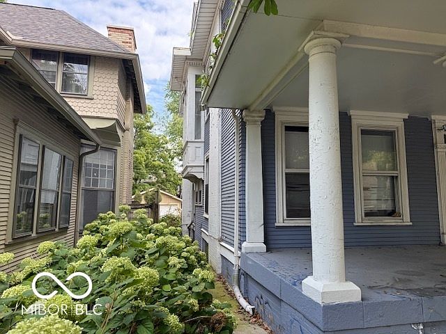 Listing photo 4