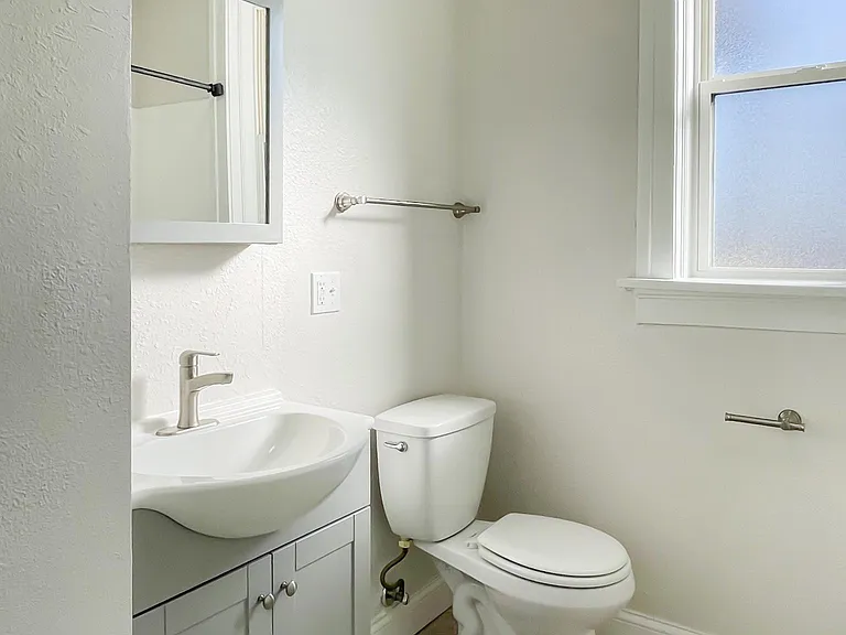 3022 Virginia Ave #1S-2S-3S — Photo 9