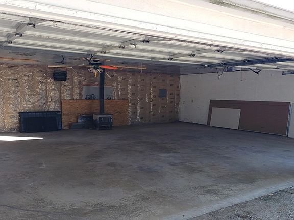 4th image of 1654 E Ohio St
