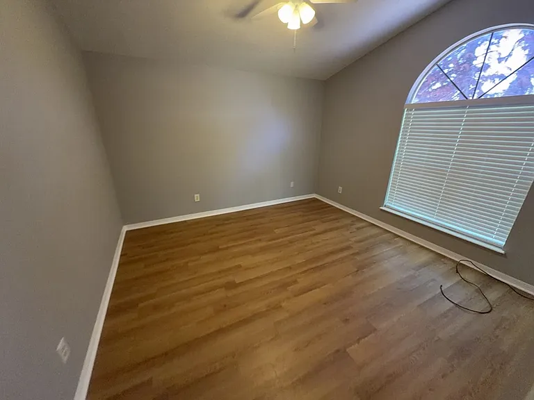 502 San Gabriel Ct — Photo 10