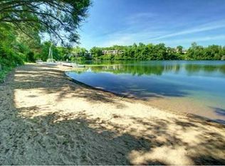 1477 Cliff Ct, Columbus, OH 43204