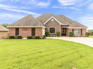 103 Lantana Hill Dr, Clinton, MS 39056