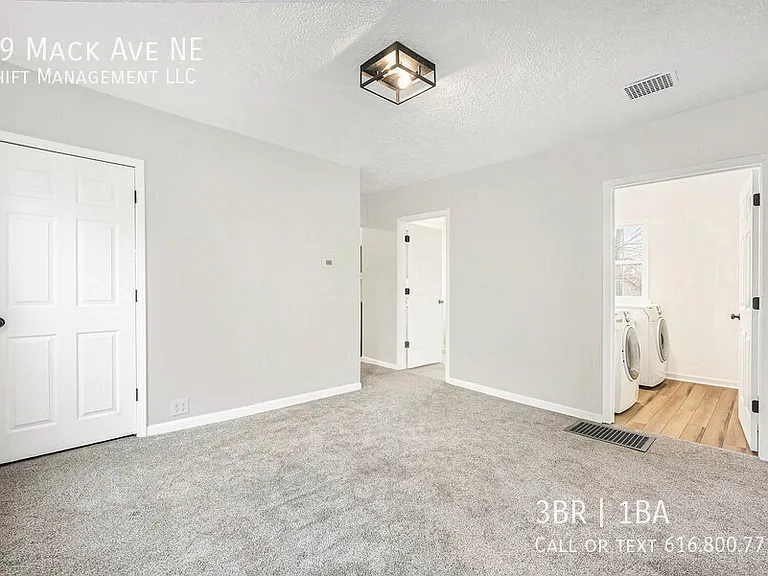 59 Mack Ave NE — Photo 1