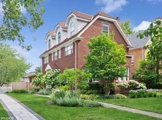 1326 Ashland Ave, Wilmette, IL 60091