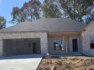 115 Early Dr, Byron, GA 31008