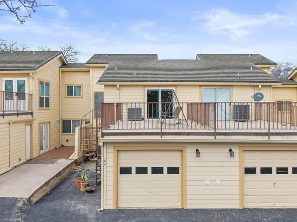 1201 Hi Stirrup #104, Horseshoe Bay, TX 78657