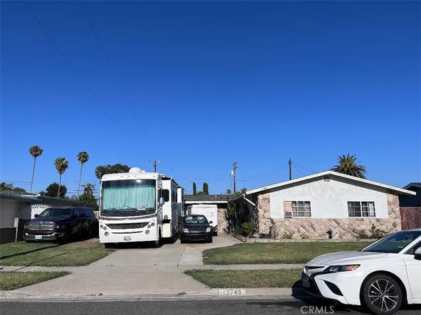 13746 Flower St, Garden Grove, CA 92843
