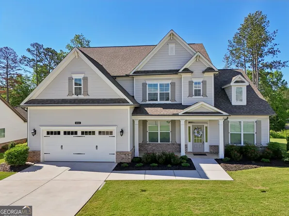 892 Champagne Ln, Hoschton, GA 30548