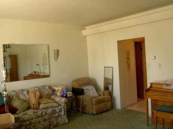 4th image of 4118 N Meade Ave
