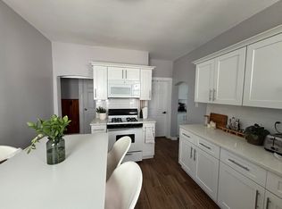 9 Houghton St #3, Somerville, MA 02143