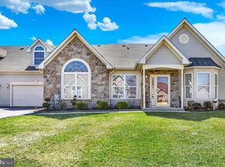 240 Shady Brook Dr #270, Langhorne, PA 19047