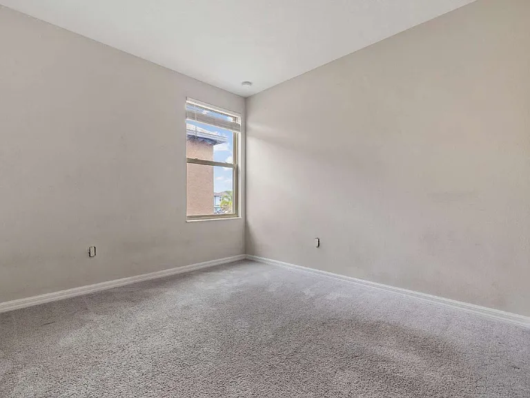 7407 Rosy Periwinkle Ct — Photo 17