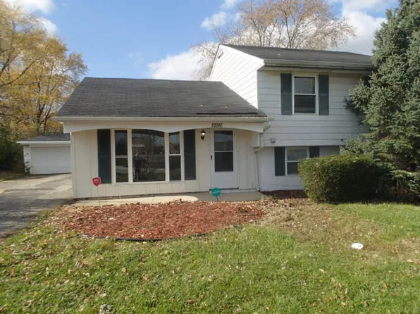 22140 Torrence Ave, Sauk Village, IL 60411