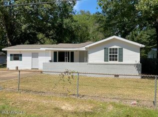1212 Deeb St, Pearl, MS 39208
