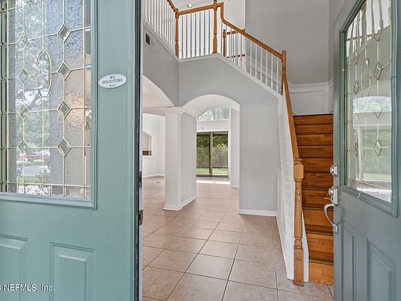 4th image of 8824 HARPERS GLEN Court