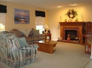 961 Castlegate Cir, Greensburg, PA 15601