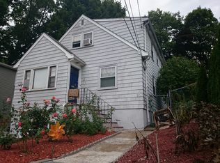 72 Keystone St, West Roxbury, MA 02132