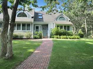 7 Meetinghouse Village Way, Edgartown, MA 02539