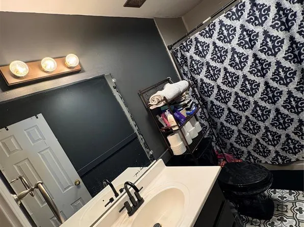 306 Laurel St, Park Hills, MO 63601