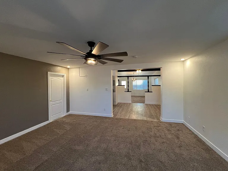 324 Stanford St — Photo 6