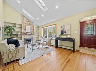 20 Francis Rd, Sharon, MA 02067