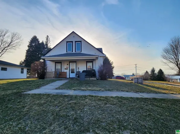 1500 Dakota St, Emerson, NE 68733