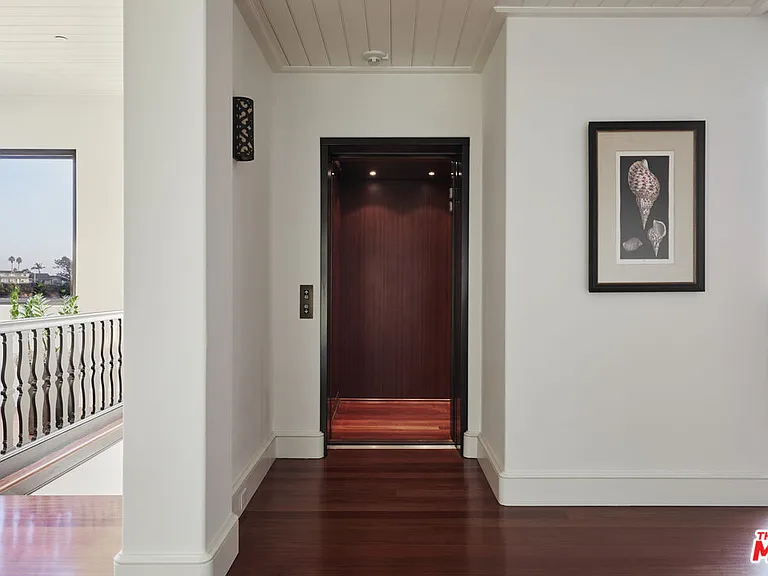 31 Bay Dr — Photo 12