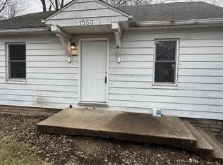 1553 E Hickory St, Decatur, IL 62526