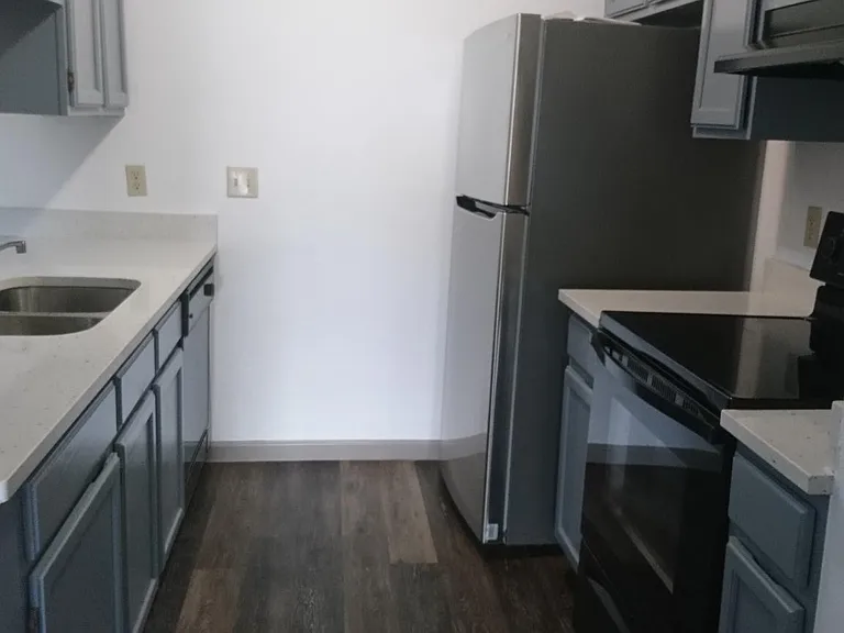 479 Wright St #303 — Photo 1