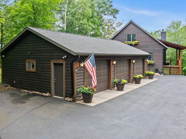 2760 1 5/8 St, Cumberland, WI 54829