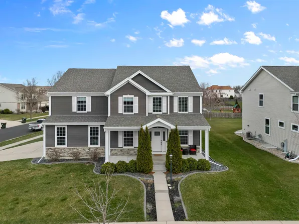 2398 Blue Heron Blvd, Sun Prairie, WI 53590