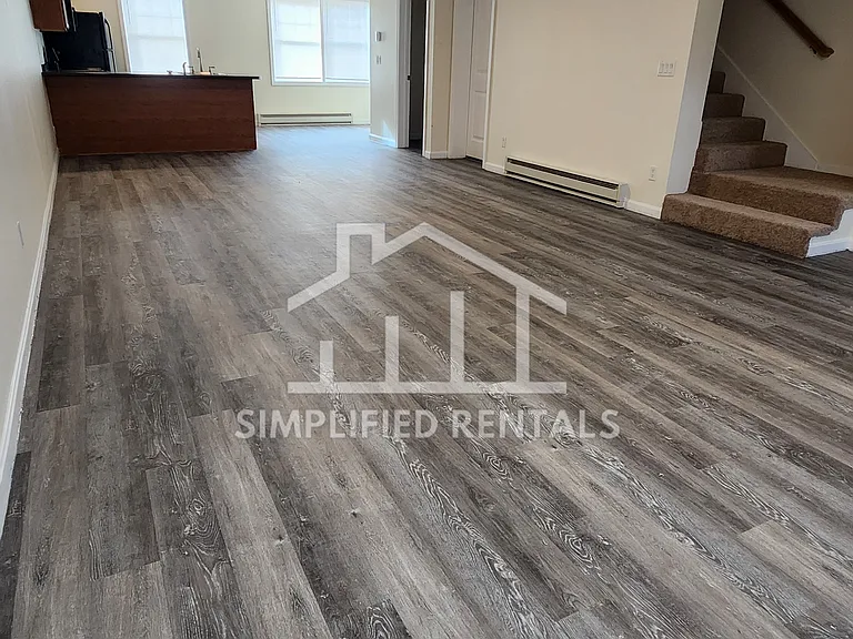 Townsend Ln Townhomes — Photo 15