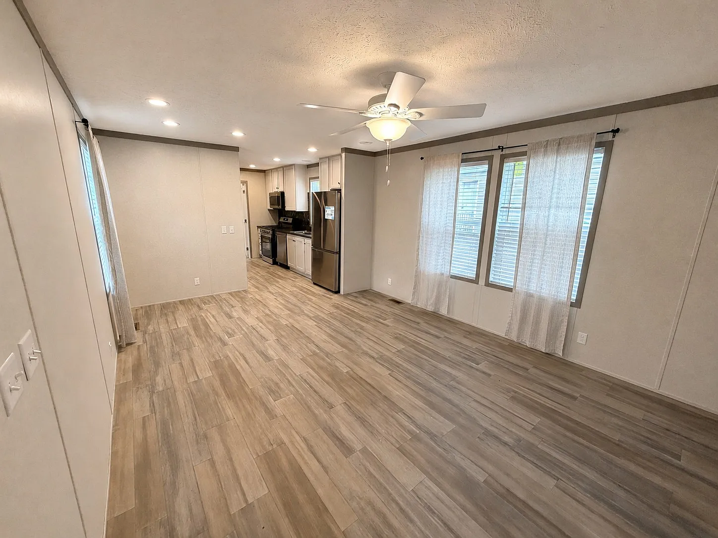 Pay No Rent Until Oct. 1st — Photo 3