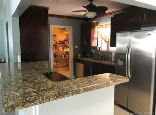 740 N 72nd Ter, Hollywood, FL 33024