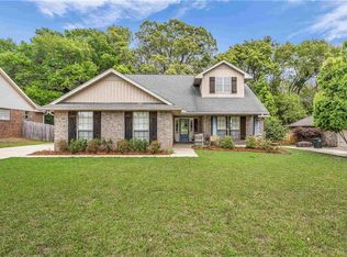 106 Southwark Ave, Fairhope, AL 36532